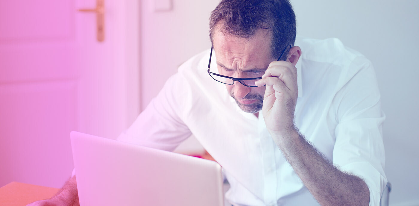 Language matters when Googling controversial people