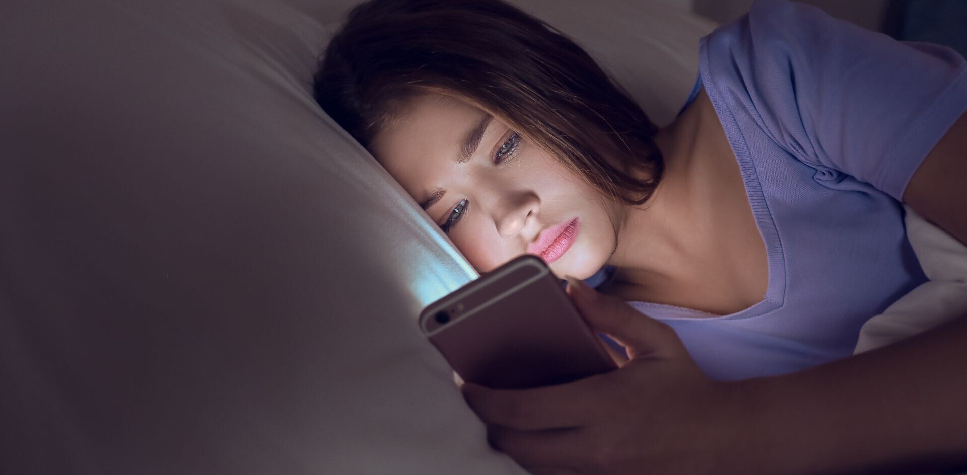 Smartphones in Spain should carry health warning, says government panel
