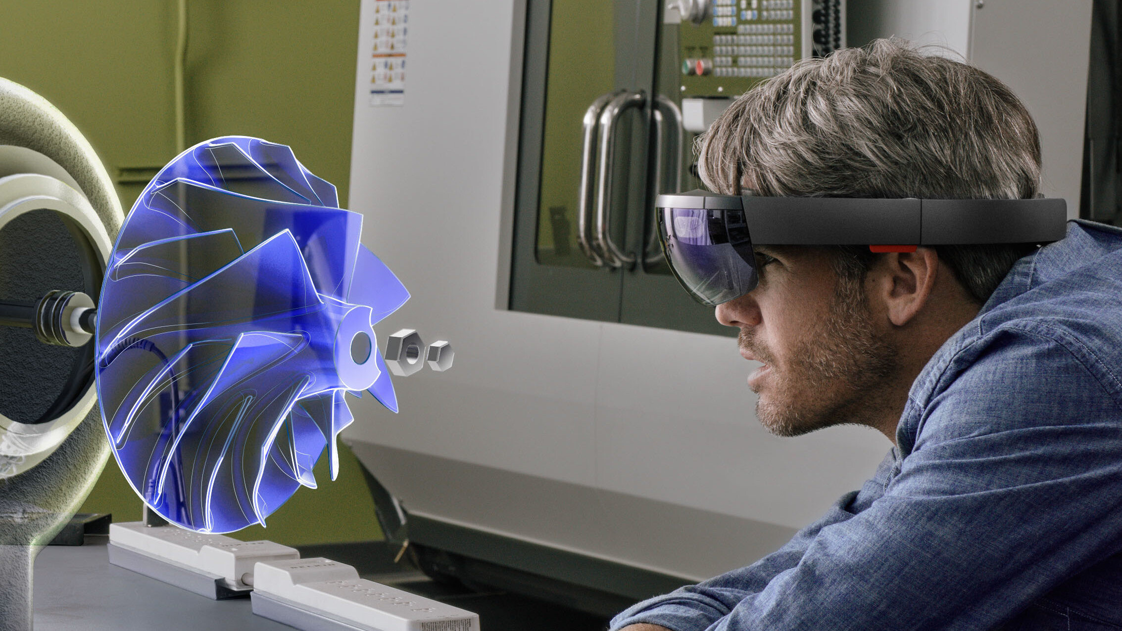 Sign up to try the Hololens in New York from today