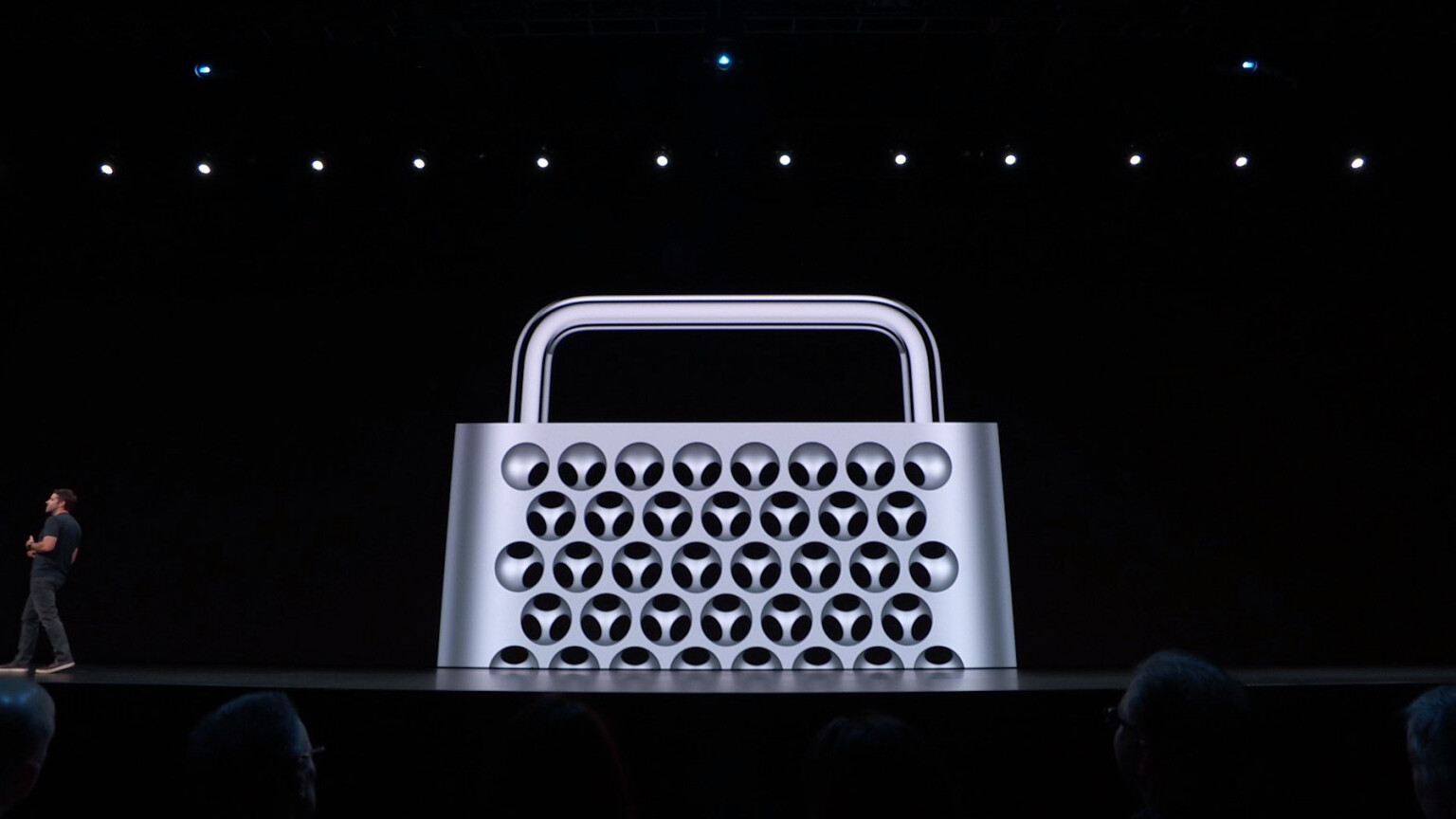 Apple will make its new Mac Pro in Texas to avoid tariffs