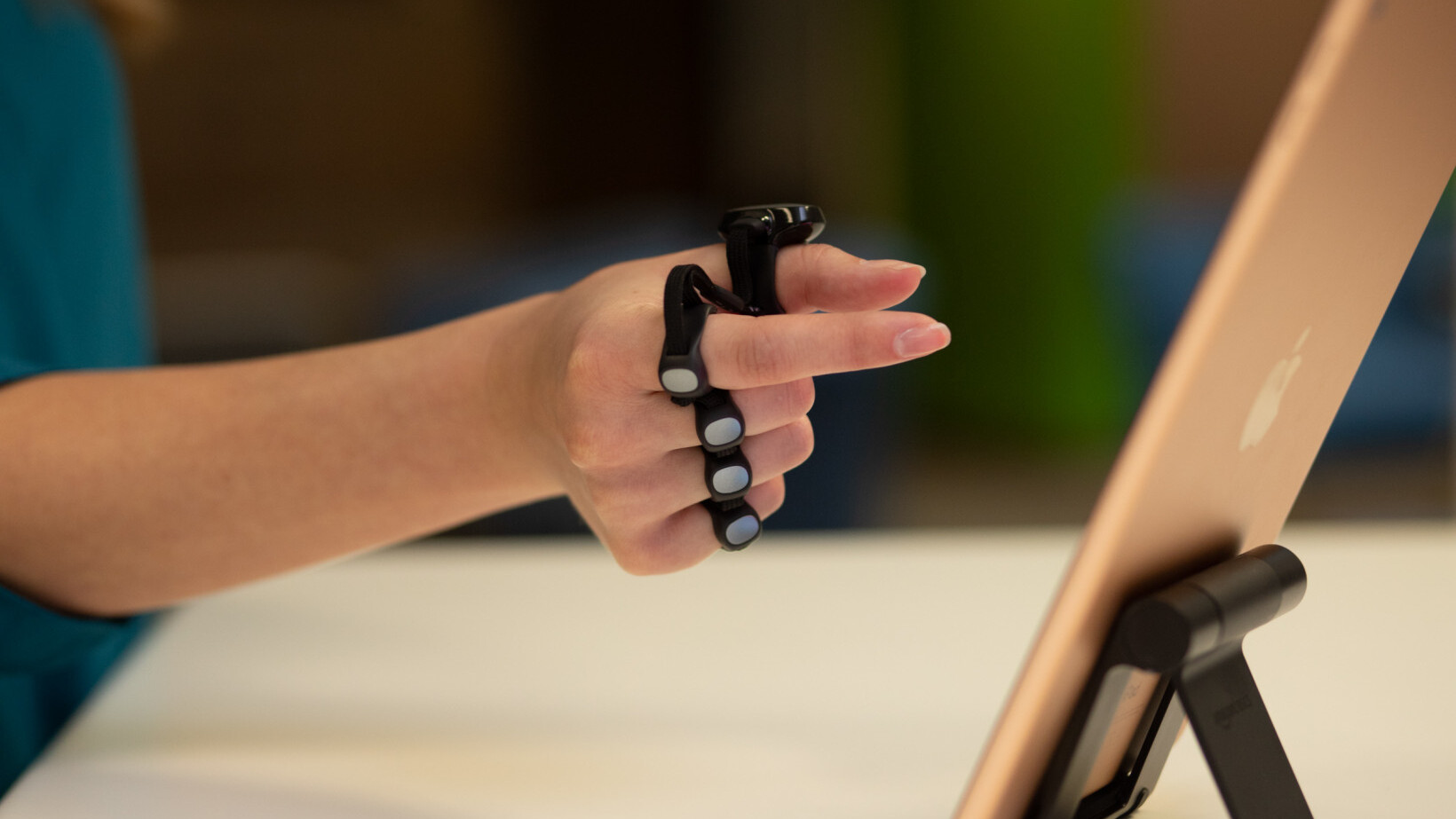 The Tap Strap wearable keyboard gets better with airmouse gestures