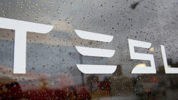 Musk elon cnn tesla companies Musk Doubles Down on 'Fake' Model S Review