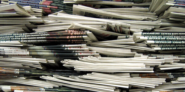 How Newspapers Should Embrace Social Media