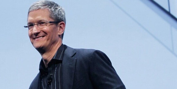 Tim Cook defends choice of John Browett as Apple retail chief in a personal email
