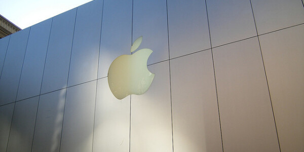 Apple SEC filing highlights official appointment of John Browett as new SVP of Retail
