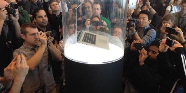 No photo will illustrate the spectacle of an Apple product launch like this one