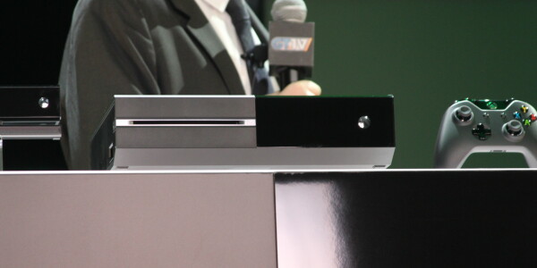 Eyes on the Xbox One: An edgy beast with a new controller and Kinect sensor