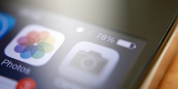 Camoji lets you tap your iPhone to record reaction GIFs
