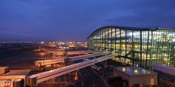 Samsung is rebranding London Heathrow’s Terminal 5 as ‘Terminal Samsung Galaxy S5’ [Update]