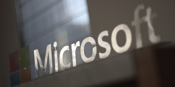 Microsoft now lets eligible students sign up for free Office 365 subscriptions