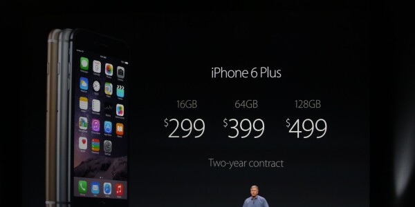 Apple unveils the iPhone 6 and iPhone 6 Plus