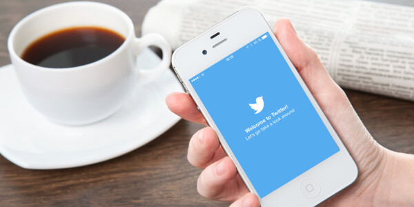 Twitter users in France will soon be able to Tweet money to each other