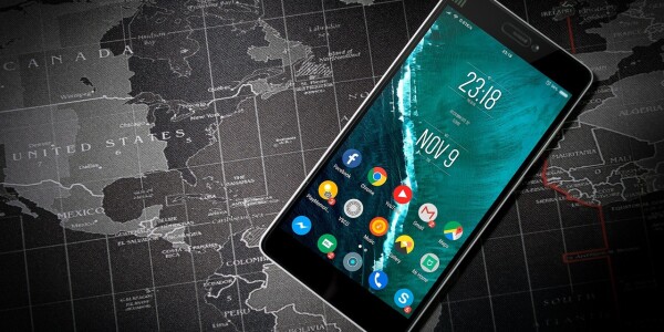 Android can bring the world closer together by ditching headphone jack for USB-C