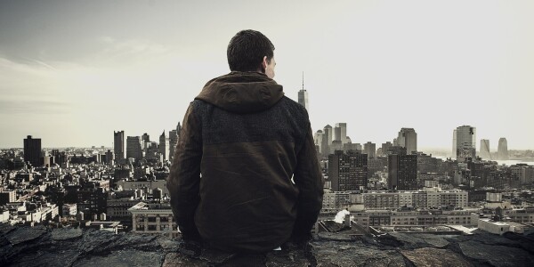A complete guide to building a world-class network when moving to a new city