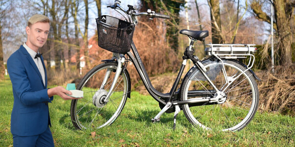 The underdog ebikes you should love: Ugly no-frills town bikes