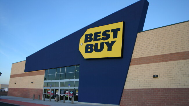 Best Buy joins AT&T and Apple Stores in selling out of iPhone 4S