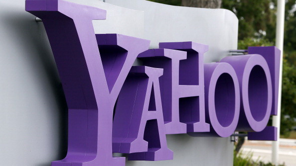 Yahoo faces the Mayer dilemma as quarterly earnings are released: focus on media or go social