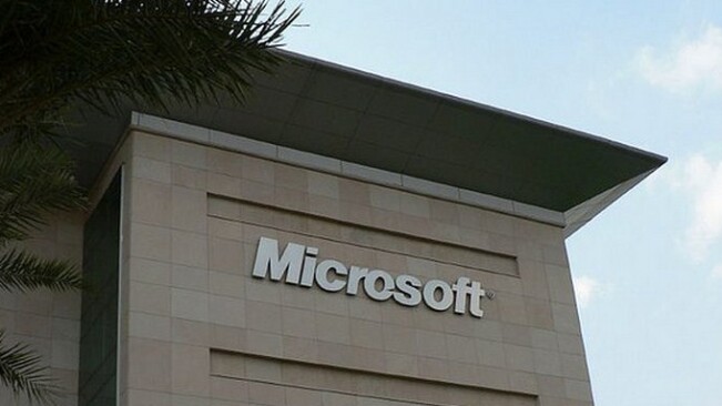 This week at Microsoft: Hacks, Internet Explorer market share, and the Surface Pro