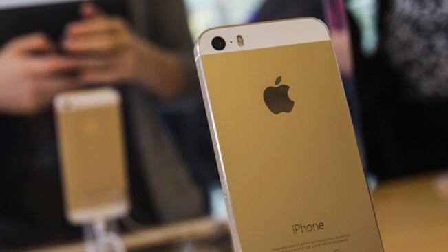 Apple now selling SIM-free, unlocked GSM iPhone 5s in the US, ships in 1 – 2 weeks
