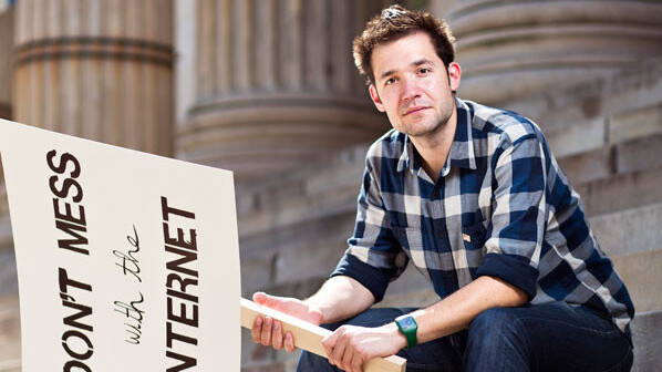 Reddit co-founder Alexis Ohanian returns to company as CEO resigns