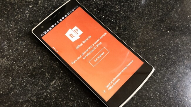 Microsoft’s Office Remote lets you control Powerpoint presentations with your Android device