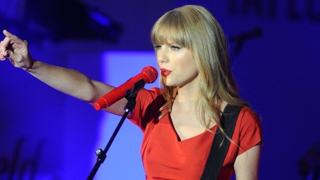 Taylor Swift hits out at Apple Music in a short, powerful blog post