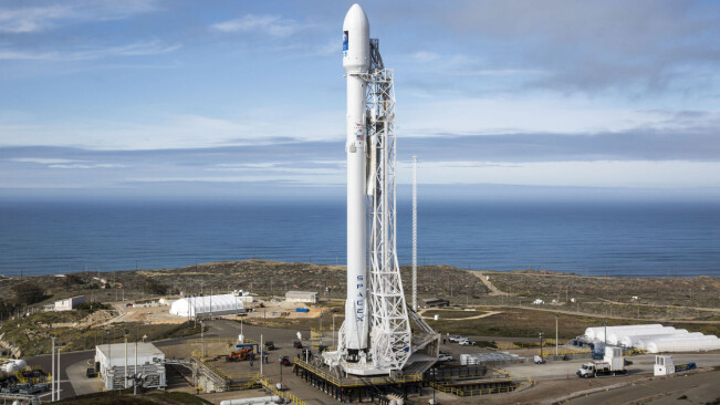 SpaceX to launch 60 more Starlink internet satellites on Tuesday (Update: Scrubbed until Wednesday or later)