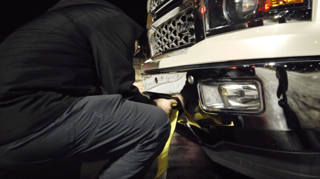 Video shows Tesla owners could just tow pickups blocking Supercharger stations… if they wanted