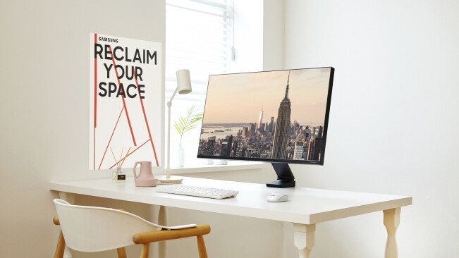 Review: Samsung’s Space Monitor saved me from cluttered-desk hell