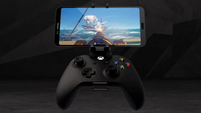 Microsoft is hawking controller clips for phones to prep you for Project xCloud