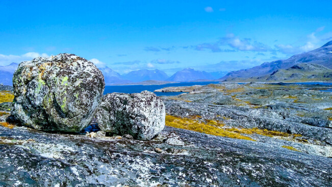 3.7 billion year-old rocks from Greenland may hold secrets of life on Earth