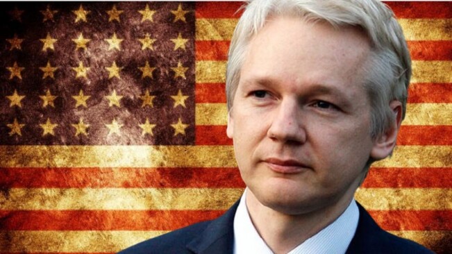 Julian Assange can be extradited to US, British judges rule